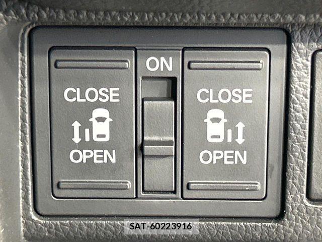 Honda STEP WGN 2023-07 7981121-6
