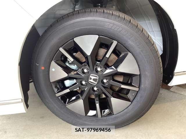 Honda STEP WGN 2026-02 7981118-8