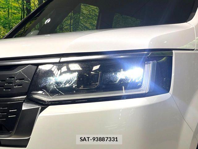 Honda STEP WGN 2022-09 7981122-12