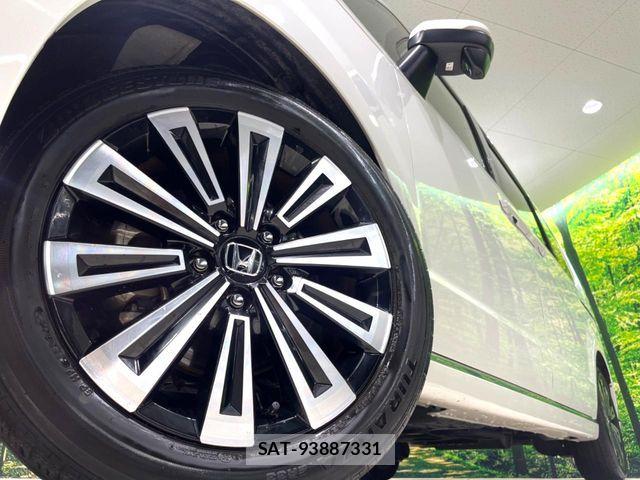 Honda STEP WGN 2022-09 7981122-13
