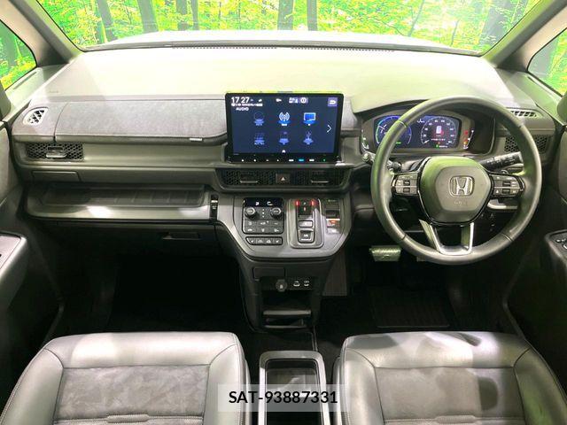Honda STEP WGN 2022-09 7981122-2