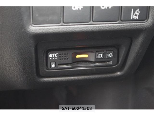 Honda STEP WGN 2019-02 8038465-5