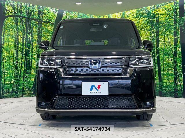 Honda STEP WGN 2023-10 8038463-14