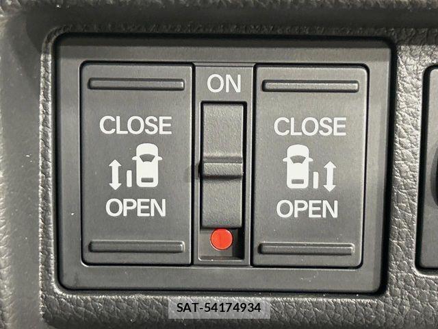 Honda STEP WGN 2023-10 8038463-4