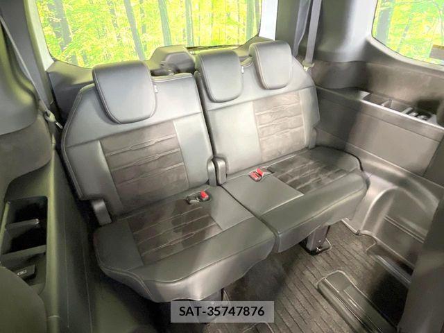 Honda STEP WGN 2023-09 8038461-9
