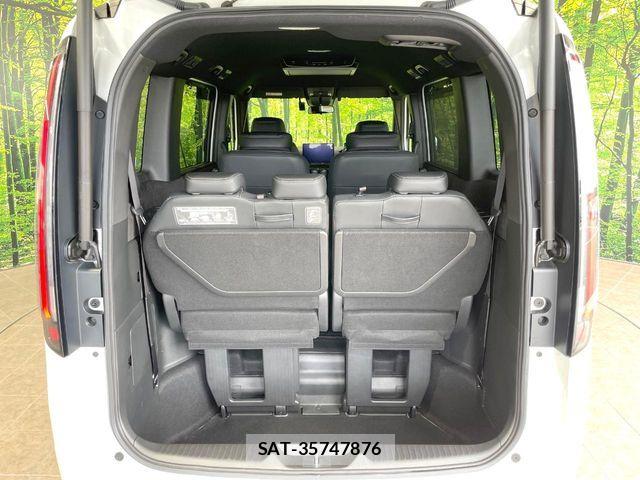 Honda STEP WGN 2023-09 8038461-10