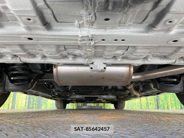 Honda STEP WGN 2023-09 8038462-18