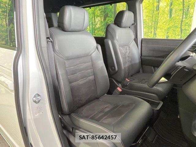 Honda STEP WGN 2023-09 8038462-7