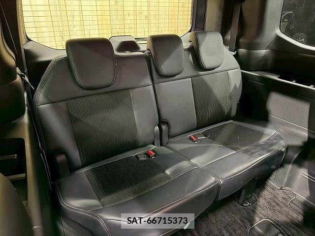 Honda STEP WGN 2023-03 8075713-10