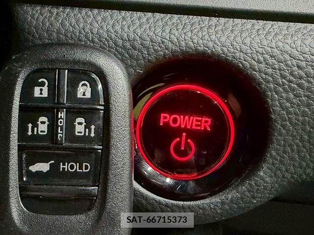Honda STEP WGN 2023-03 8075713-12
