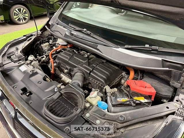 Honda STEP WGN 2023-03 8075713-13