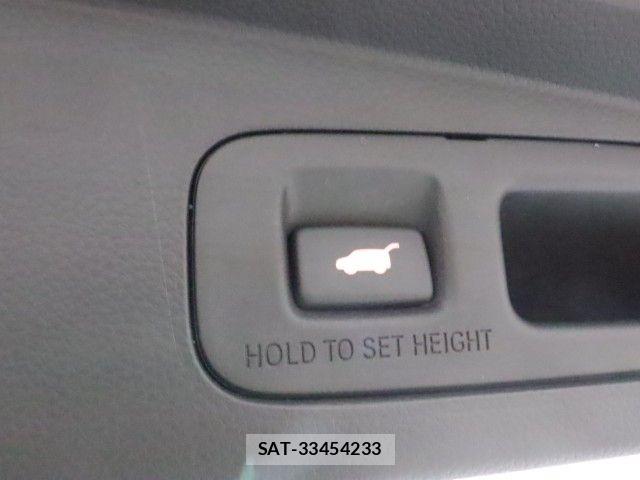 Honda STEP WGN 2023-09 8102048-17
