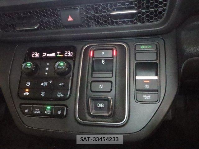 Honda STEP WGN 2023-09 8102048-22