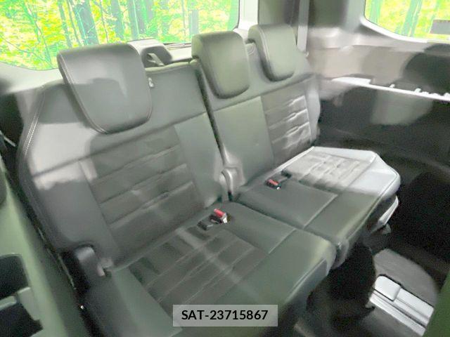 Honda STEP WGN 2023-11 8102036-9