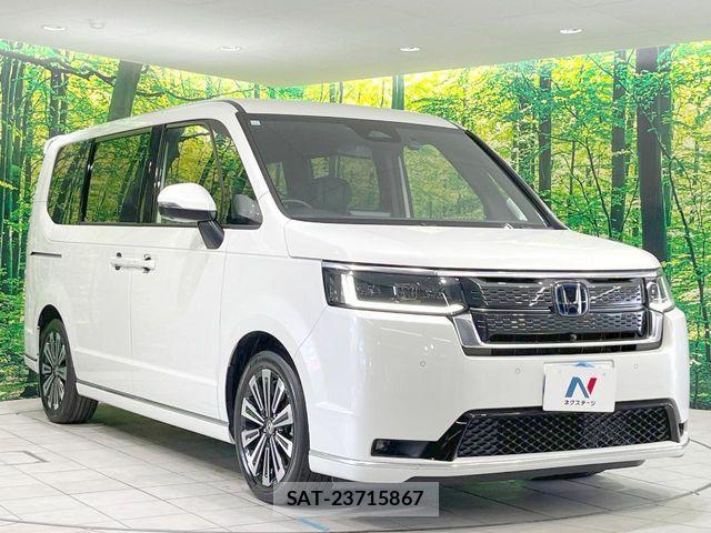 Honda STEP WGN 2023-11 8102036-16