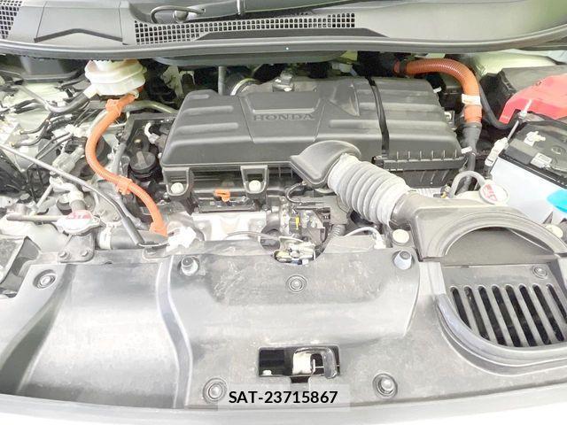Honda STEP WGN 2023-11 8102036-17