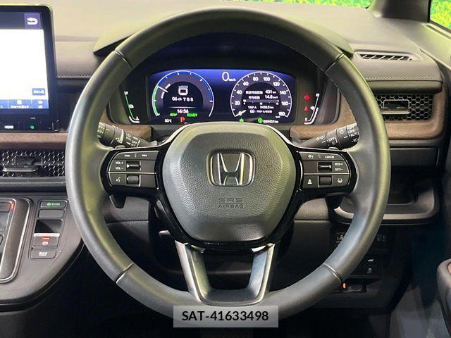 Honda STEP WGN 2022-11 8102046-11
