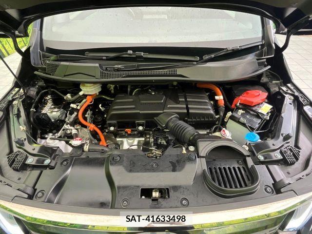 Honda STEP WGN 2022-11 8102046-17
