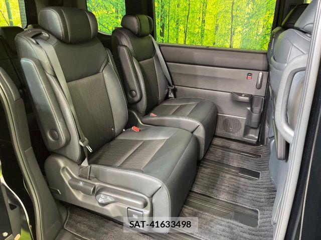 Honda STEP WGN 2022-11 8102046-8