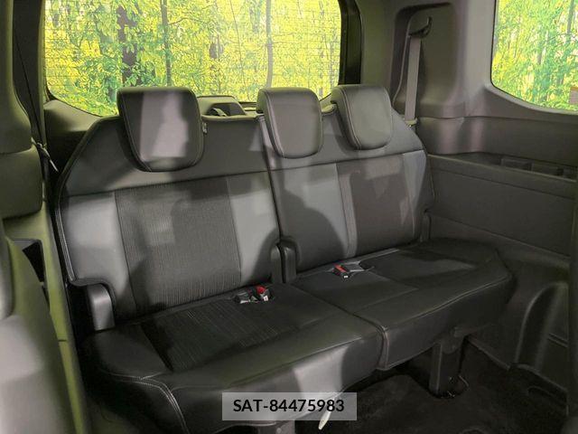 Honda STEP WGN 2024-11 8102040-9
