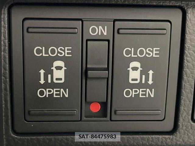 Honda STEP WGN 2024-11 8102040-5