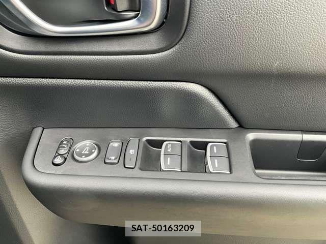 Honda STEP WGN 2023-10 8102045-9