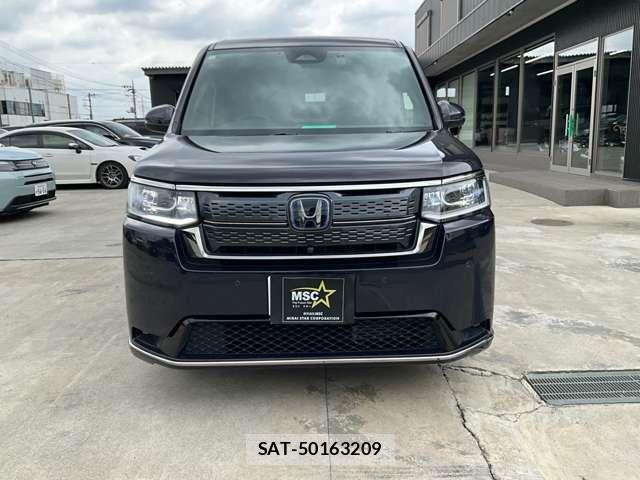 Honda STEP WGN 2023-10 8102045-1
