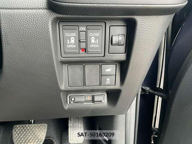 Honda STEP WGN 2023-10 8102045-20