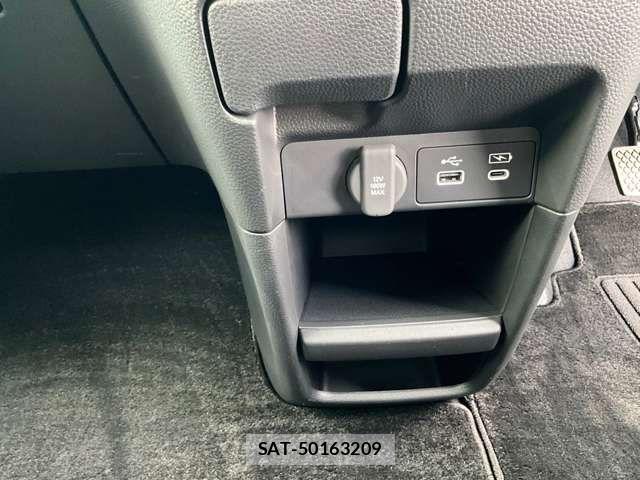 Honda STEP WGN 2023-10 8102045-21