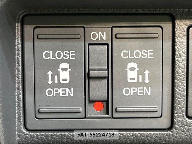 Honda STEP WGN 2024-03 8102047-5