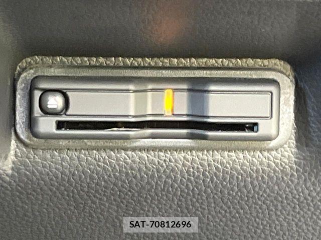 Honda STEP WGN 2024-12 8102038-6