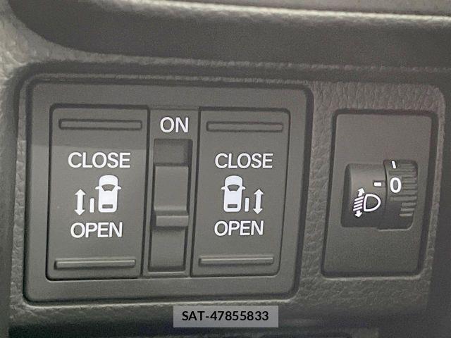Honda STEP WGN 2025-02 8102037-4