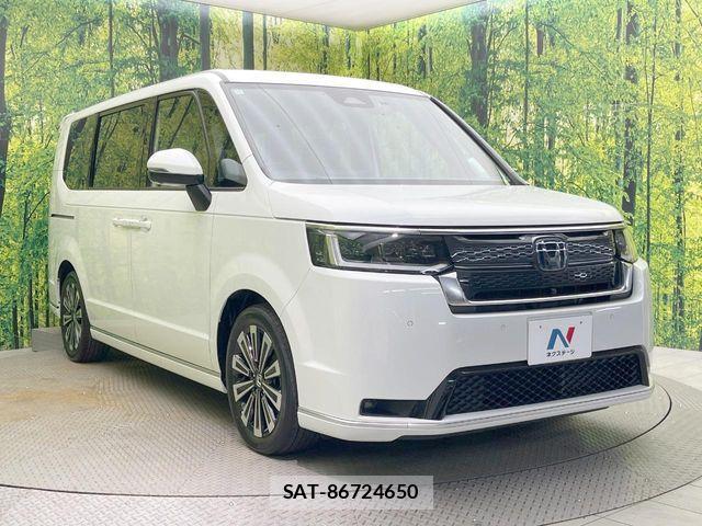 Honda STEP WGN 2024-11 8132503-16