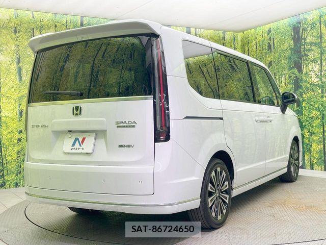Honda STEP WGN 2024-11 8132503-17