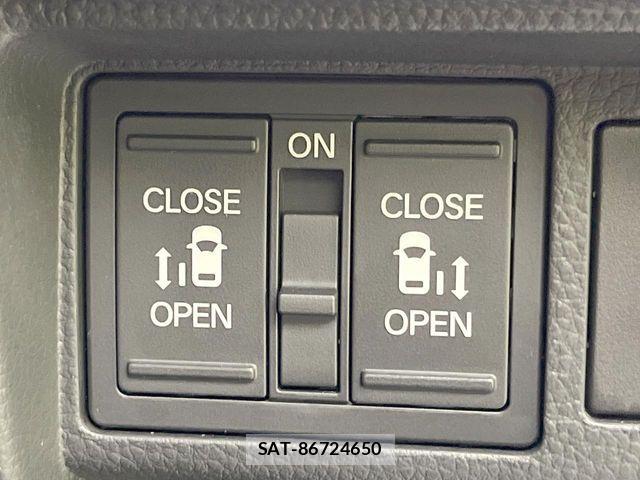 Honda STEP WGN 2024-11 8132503-5