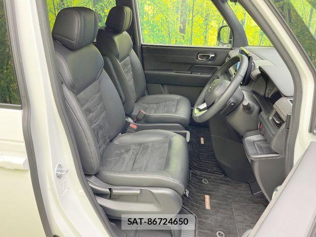 Honda STEP WGN 2024-11 8132503-7