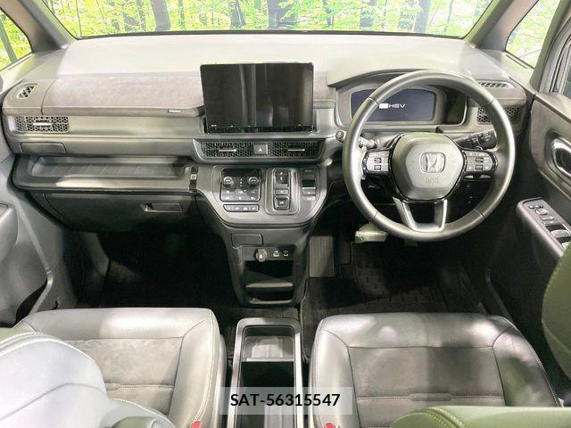 Honda STEP WGN 2023-10 8146762-1