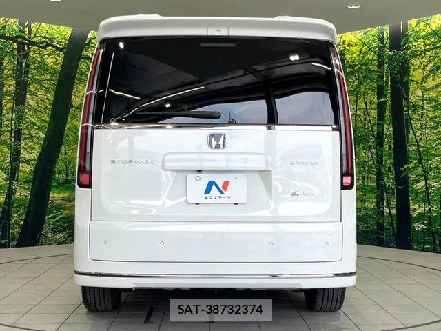 Honda STEP WGN 2023-09 8146763-15
