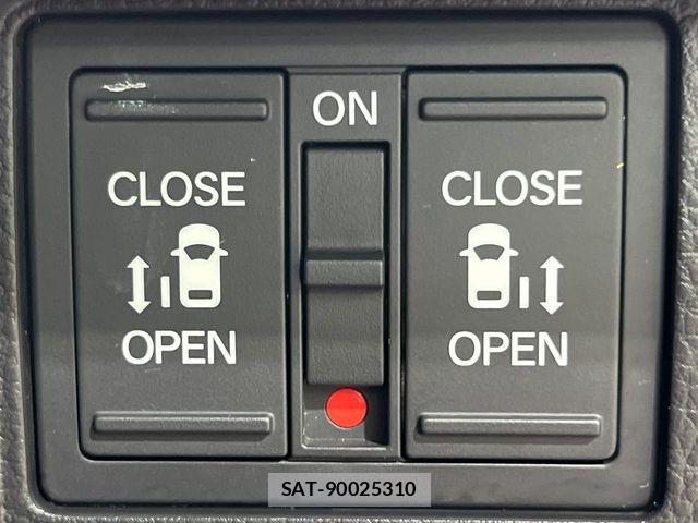 Honda STEP WGN 2023-07 8159279-4