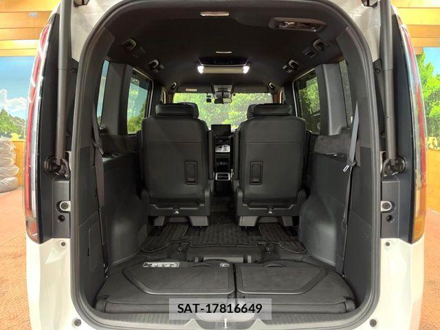 Honda STEP WGN 2023-10 8159278-10