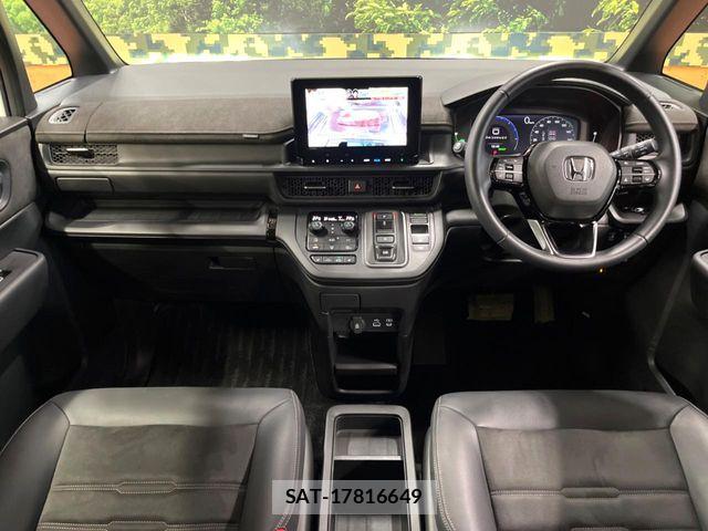 Honda STEP WGN 2023-10 8159278-1