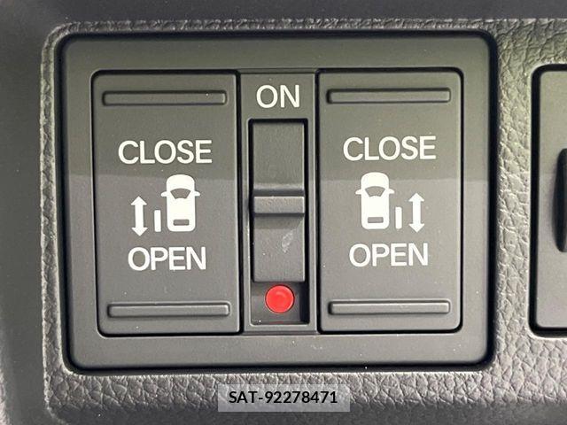 Honda STEP WGN 2024-02 8210401-5