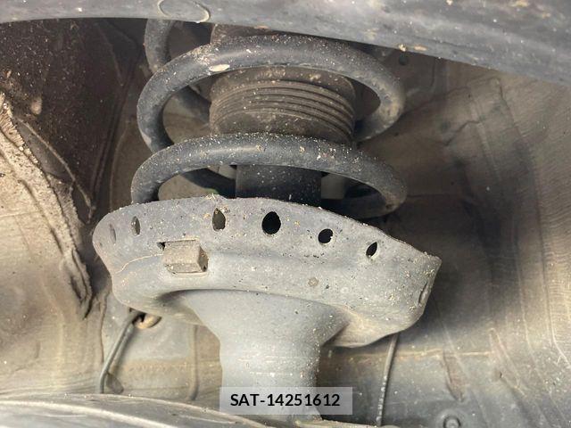 Honda STEP WGN 2022-11 8210404-19
