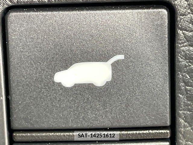 Honda STEP WGN 2022-11 8210404-6