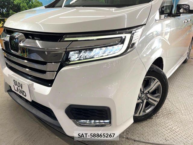 Honda STEP WGN 2021-09 8210410-11