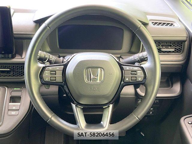 Honda STEP WGN 2023-07 8210405-10