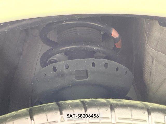Honda STEP WGN 2023-07 8210405-16