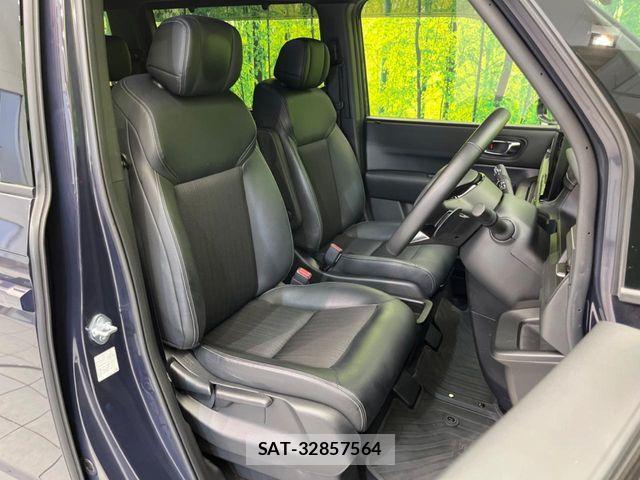 Honda STEP WGN 2022-10 8210406-7