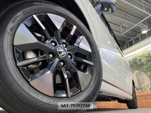 Honda STEP WGN 2023-04 8210402-14