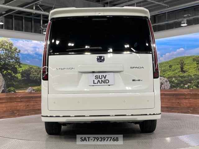 Honda STEP WGN 2023-04 8210402-16